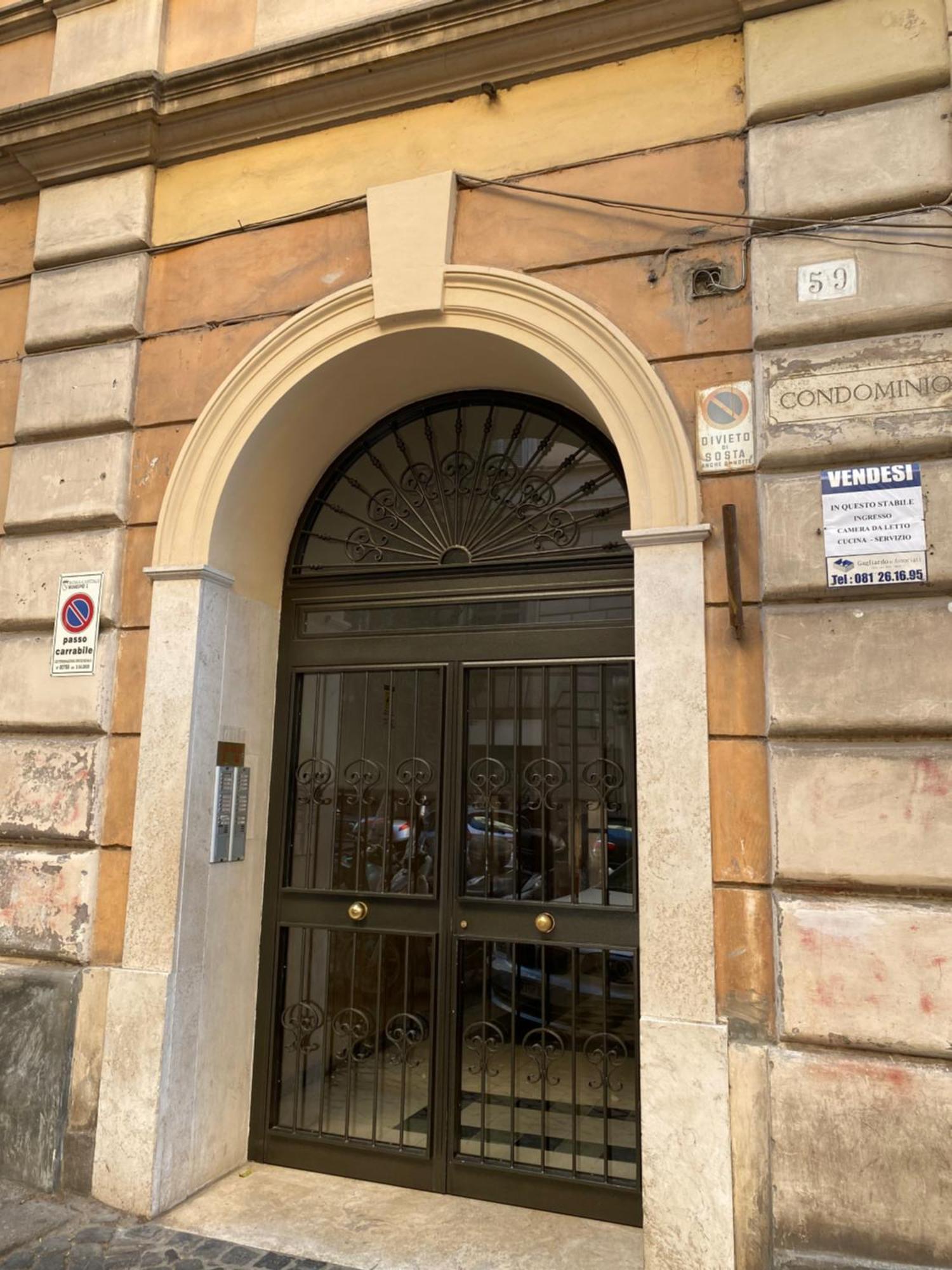 La Perla Del Colosseo Apartment Rom